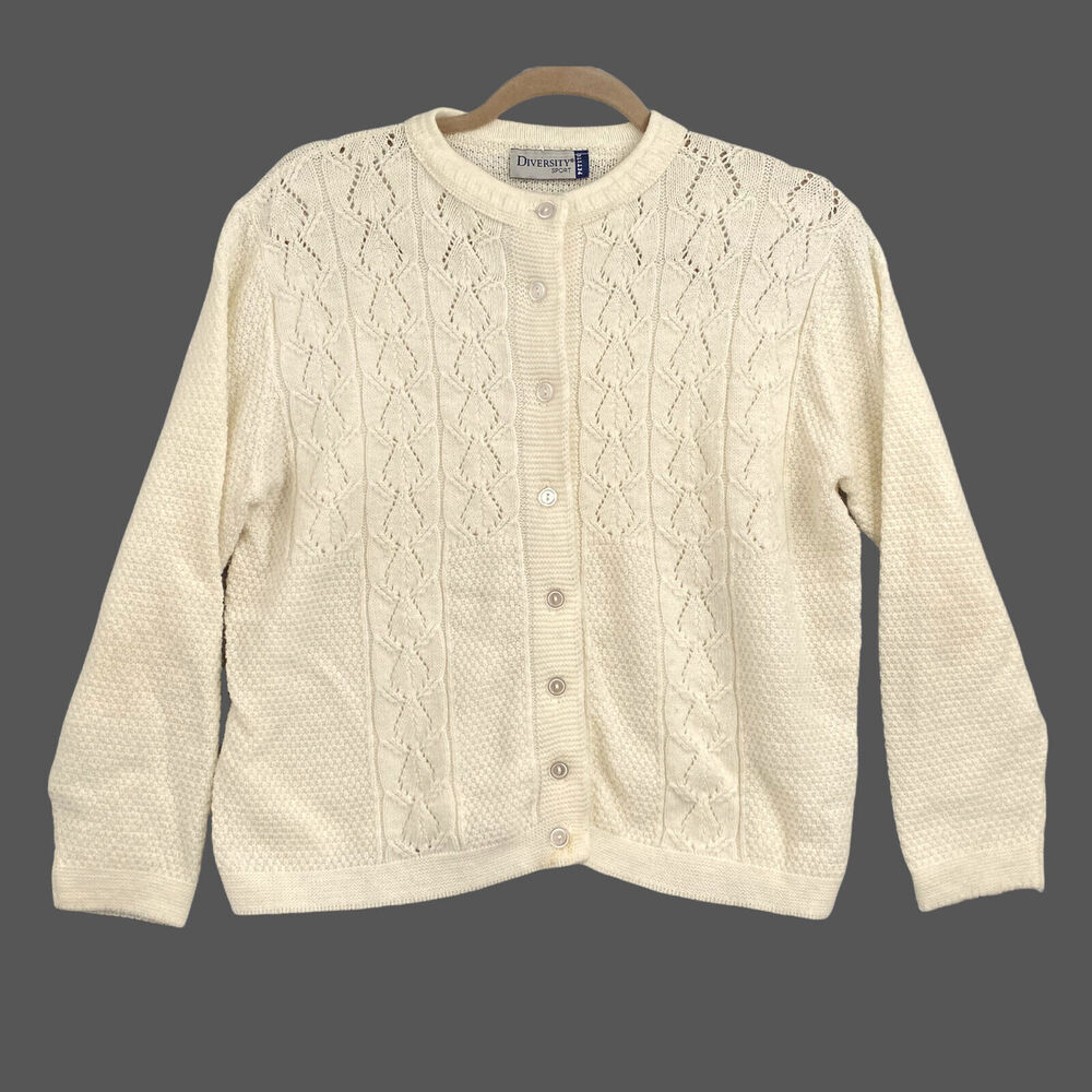 VTG Diversity Sport Cardigan Sweater Women S/M P Vanilla Girl White Grannycore